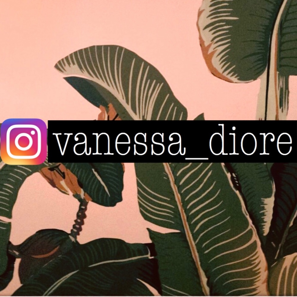 Are you part of the Poshmark Instagram community!